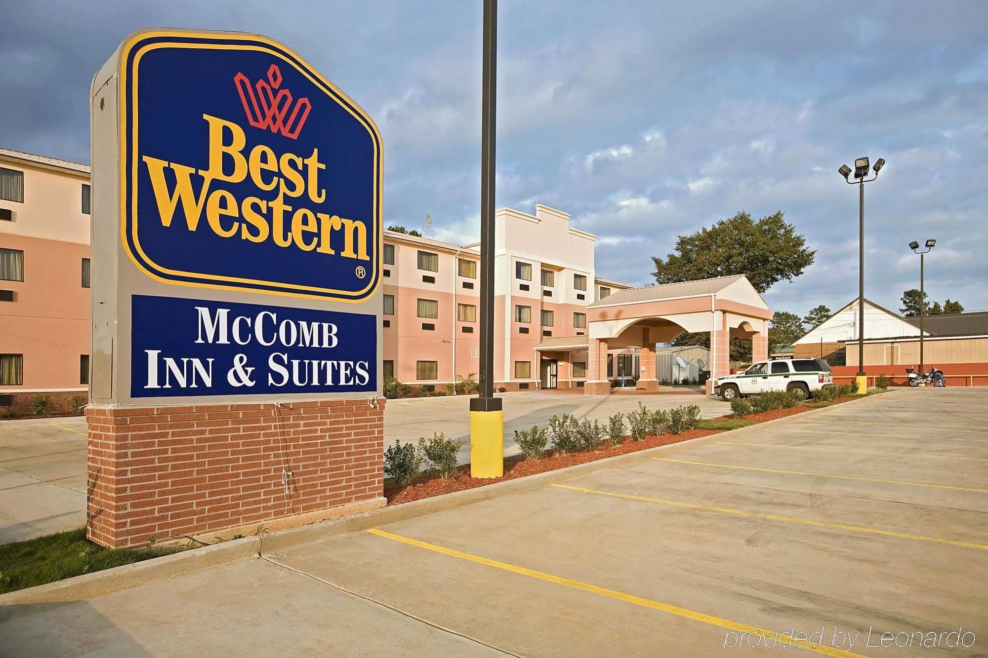 Hotel Baymont By Wyndham Mccomb Exterior foto
